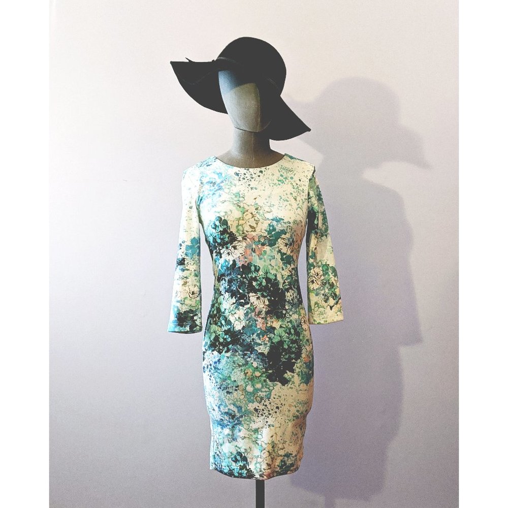 NWOT Floral holographic body con dress XS - Picture 1 of 5
